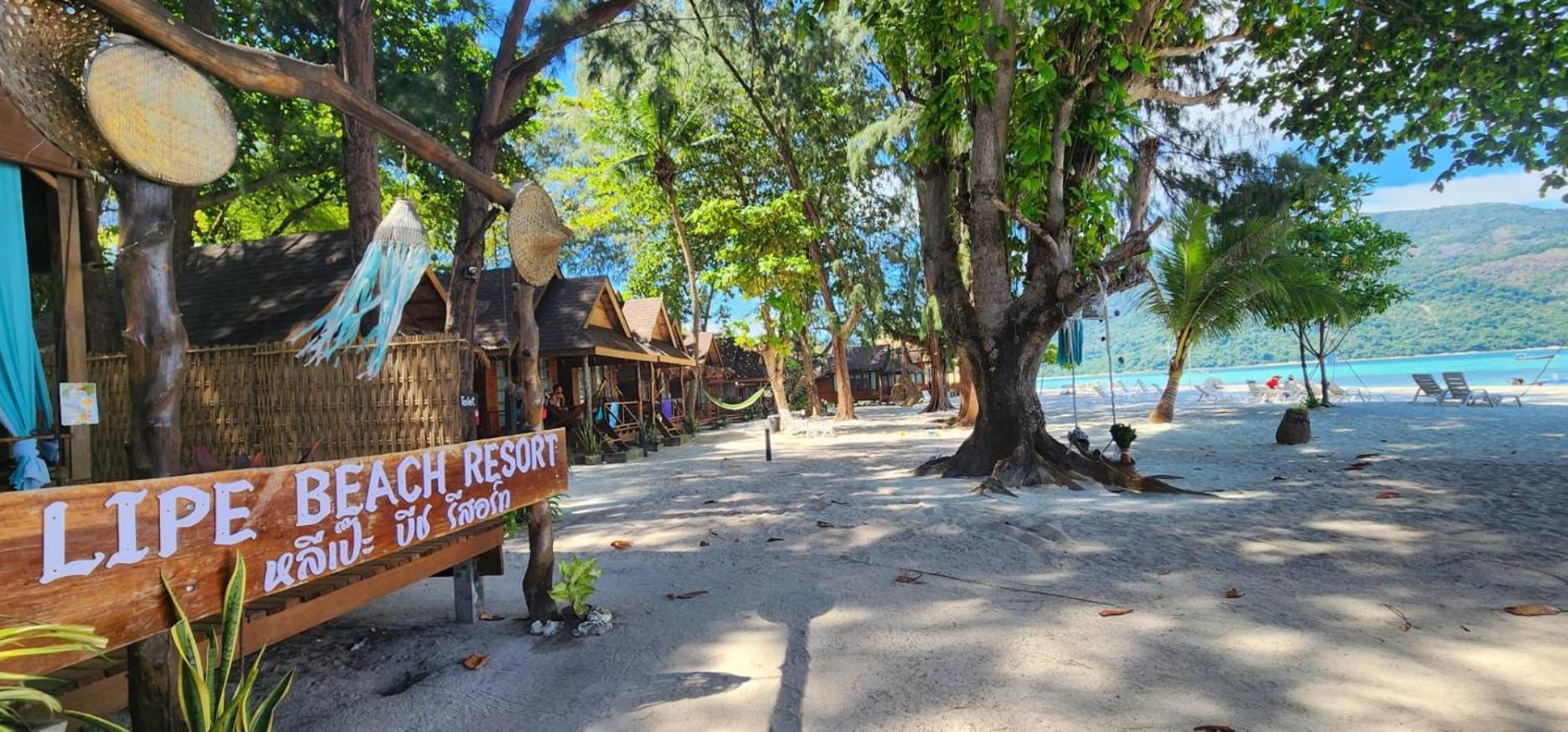 Lipe Beach Resort Bagian luar foto